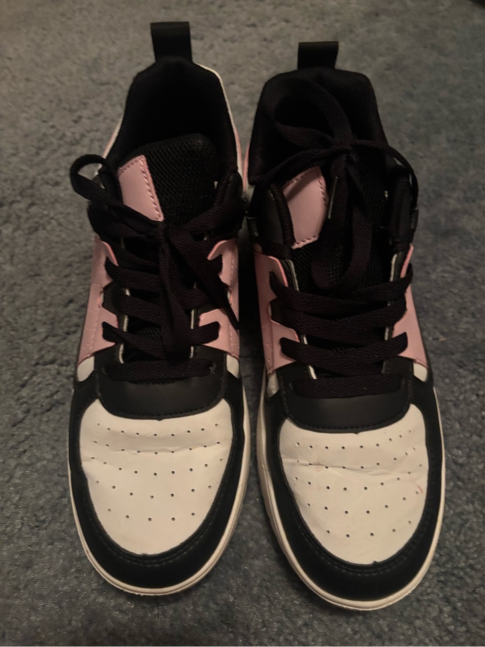 Women’s Black, White & Pink Lace-Up Fashion Sneakers